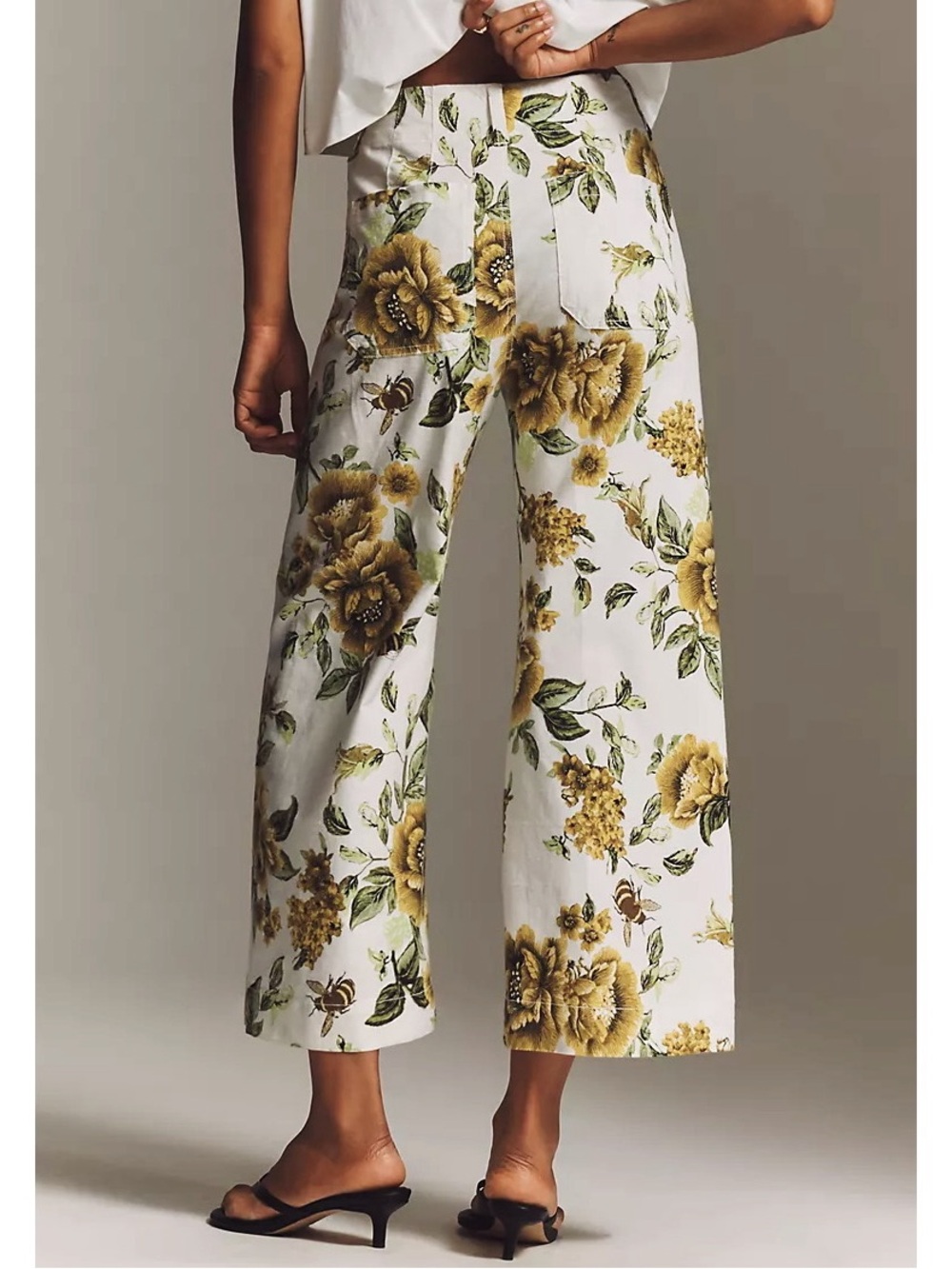 Anthropologie - The Colette Bees & Flora Linen Pants - Picture 2 of 5